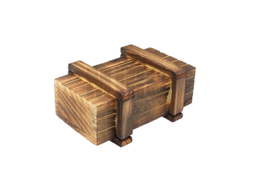 Caja de madera a escala