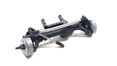 Vanquish F10 Front Portal Axle w/ Steering Links & Portal Weights