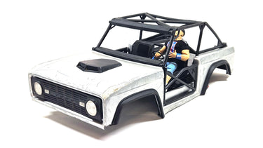 Axial SCX10iii Ford Early Bronco Lexan Body w/ Scale Driver