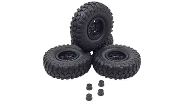 Axial BFGoodrich Krawler T/A kx 1.9 Tires on Plastic Bead Lock Wheels