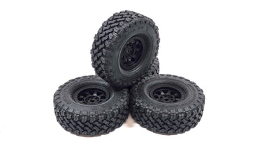 Vanquish Flaken Wild Peak M/T 1.9 4.65 White Dot & 1.9 Plastic Bead Lock Wheels