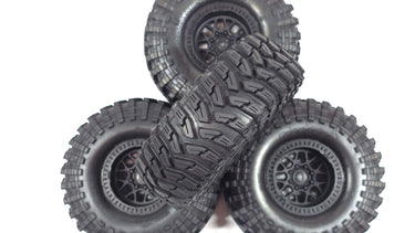 Axial / Proline 1.9 4.75 Maxxis Trepador Scale Tires Glued To Plastic Wheels