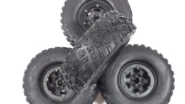 Vanquish VXT2 1.9 4.75 Tires w/ Incision Plastic Bead Lock Wheels Set of 4