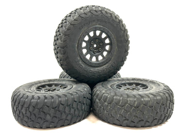 Axial Yeti/ Score 2.2/3.0 Short Course Wheels & Tires